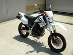     Honda XR400 Motard 2005  5